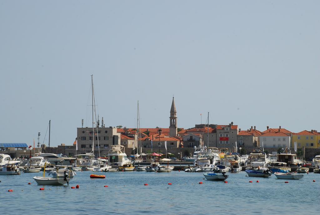 Budva Inn Guest House חדר תמונה