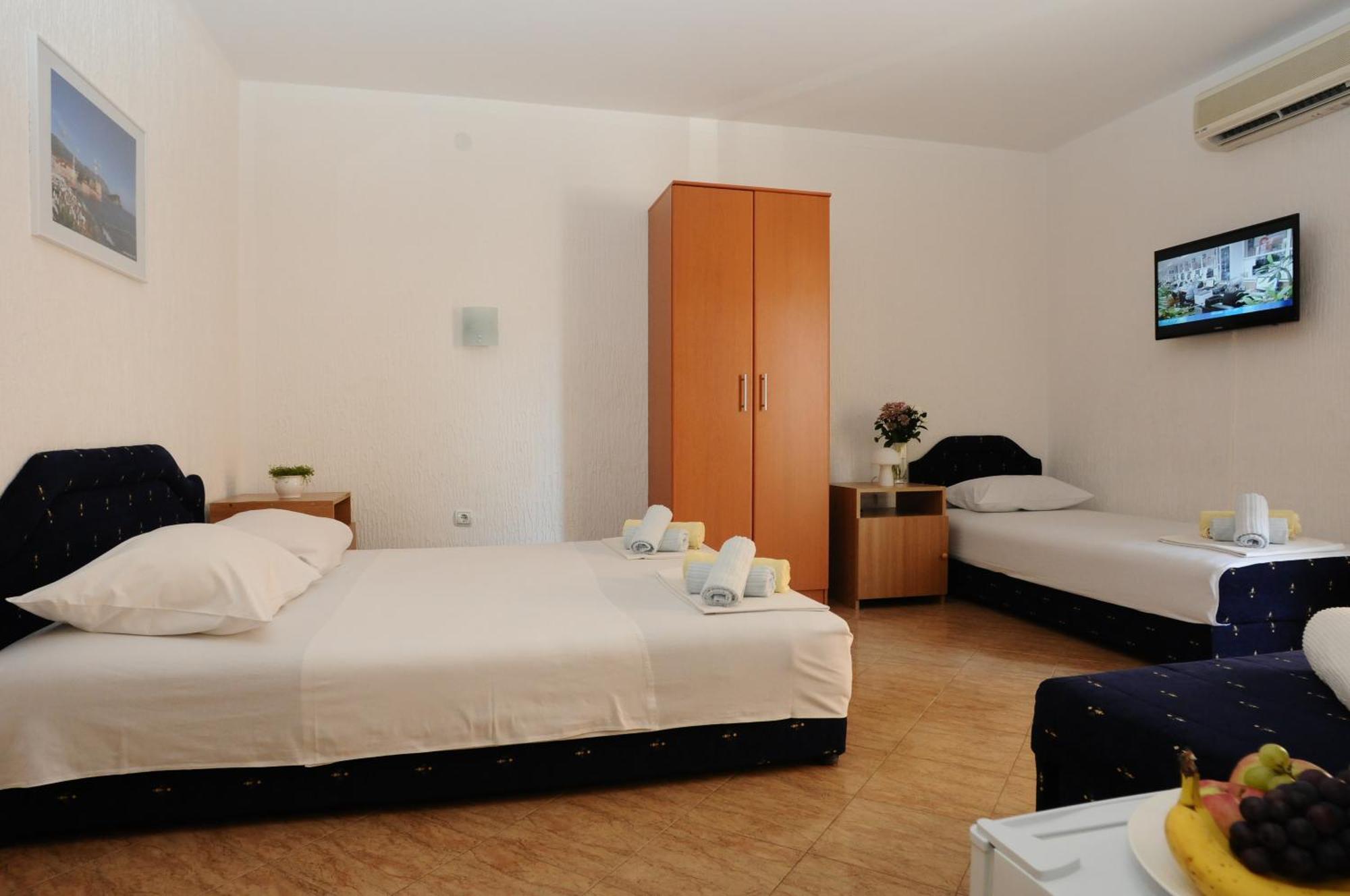 Budva Inn Guest House מראה חיצוני תמונה