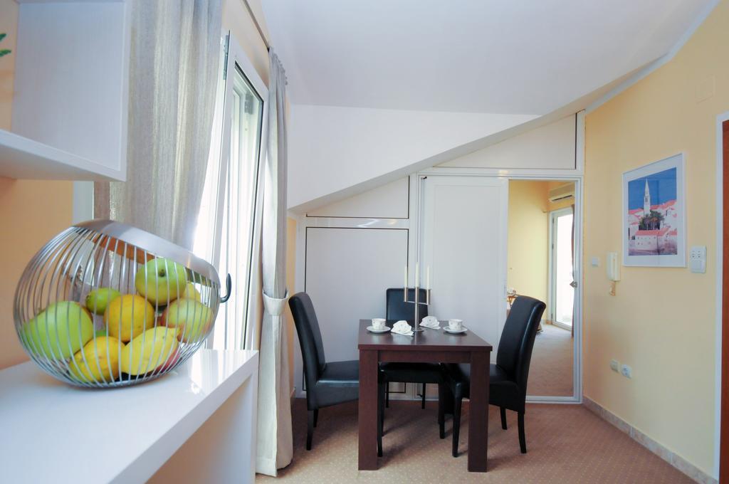 Budva Inn Guest House חדר תמונה