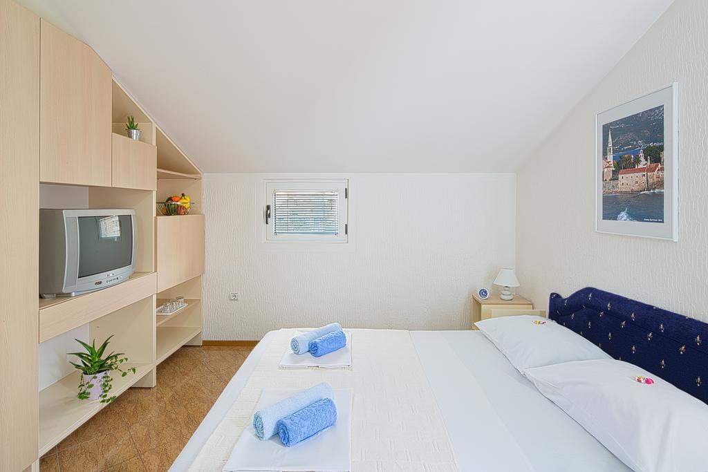 Budva Inn Guest House מראה חיצוני תמונה